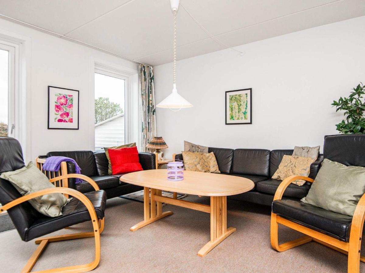 6 Person Holiday Home In R M Sonderby  Bagian luar foto